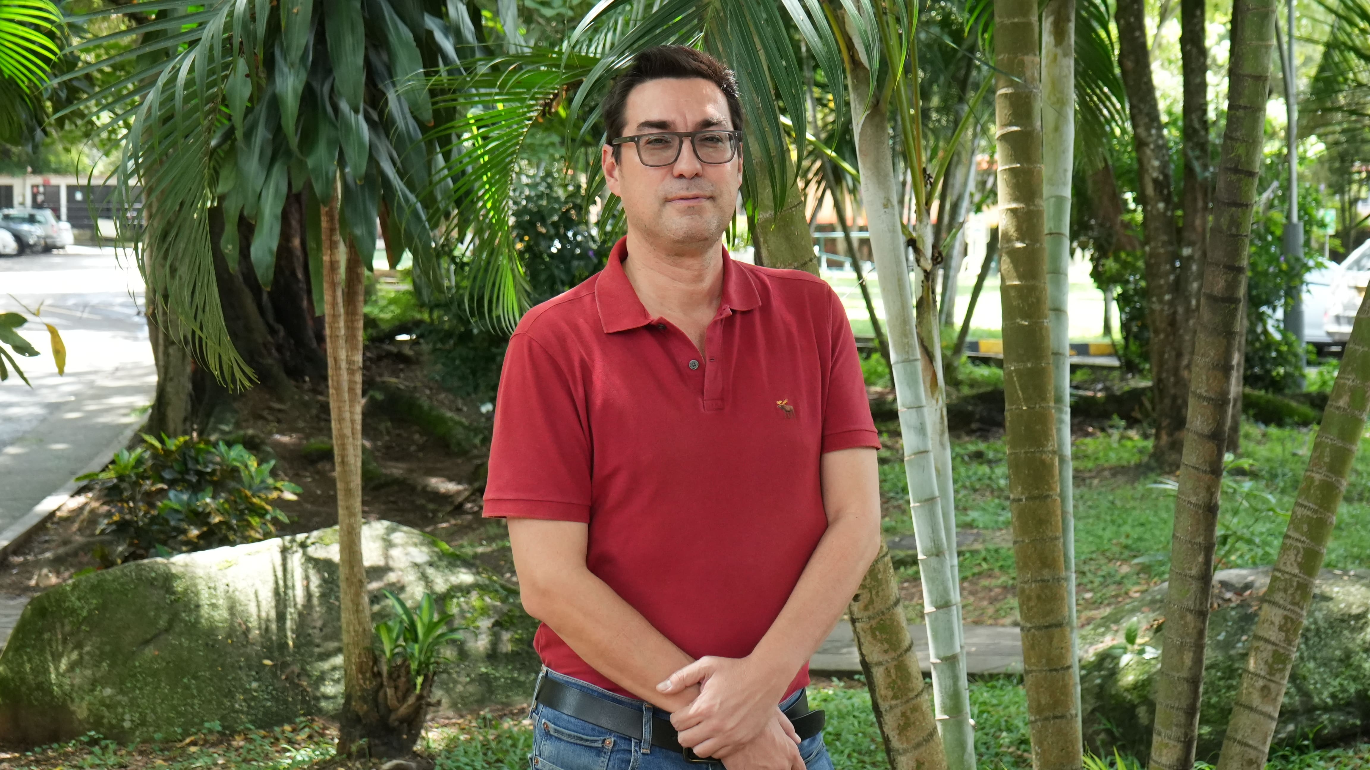 Carlos Eduardo Oliveros
